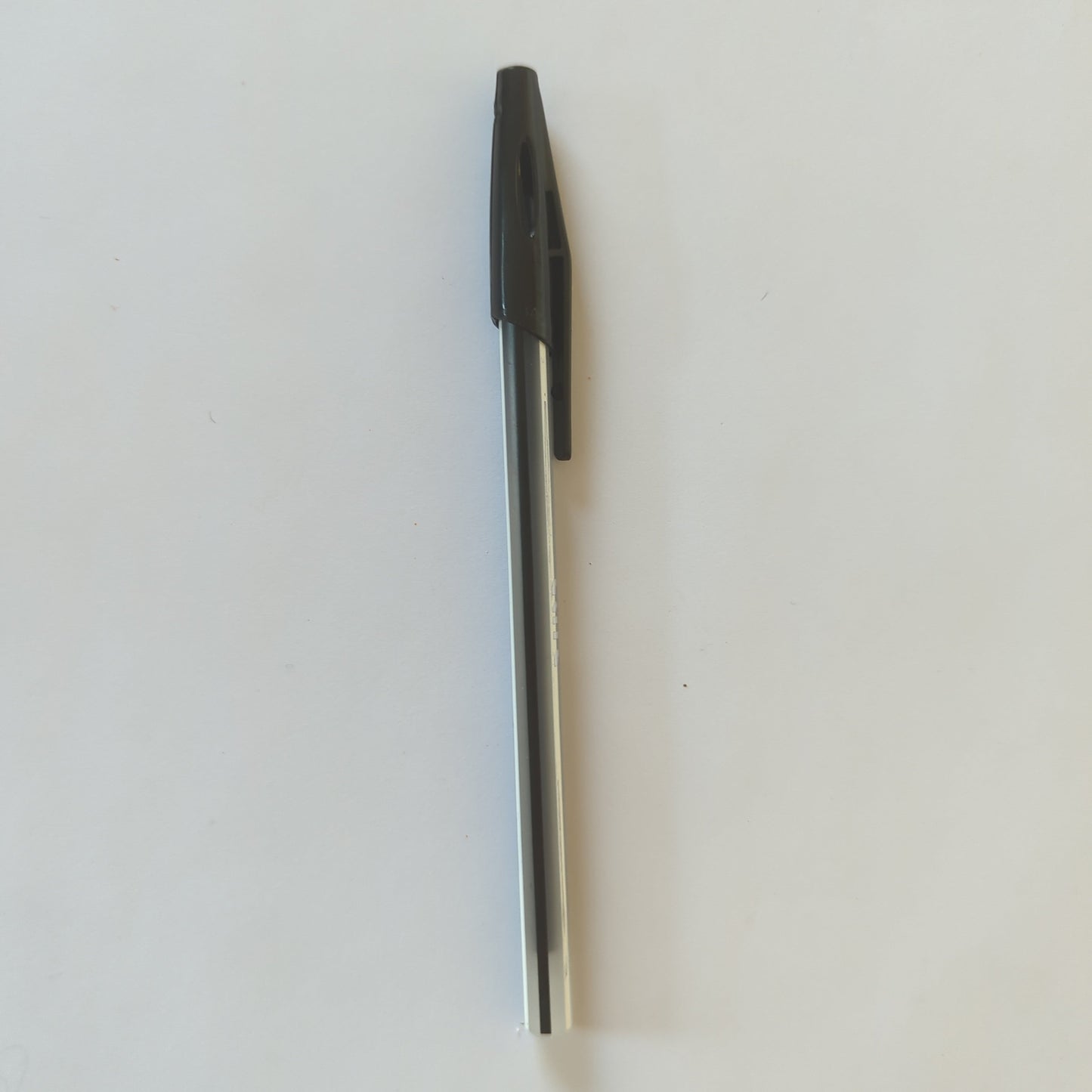 Single Ball Point Pens