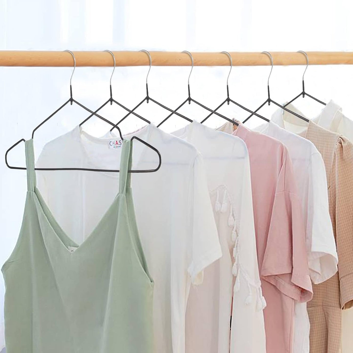 Miness Standard Black Non-Slip Sleek Metal Clothing Hangers [FREE-Click for details]