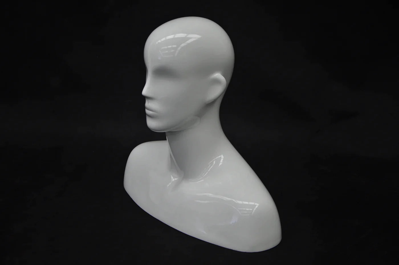 HEAD MANNEQUIN (HM261)